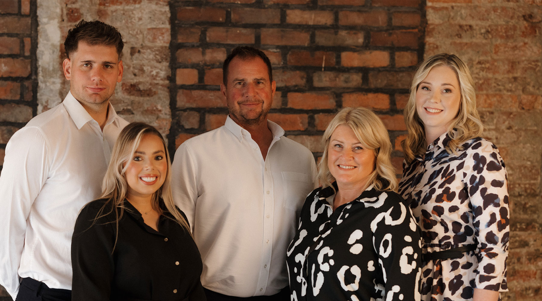 An image of all the Fairbank Investments team.